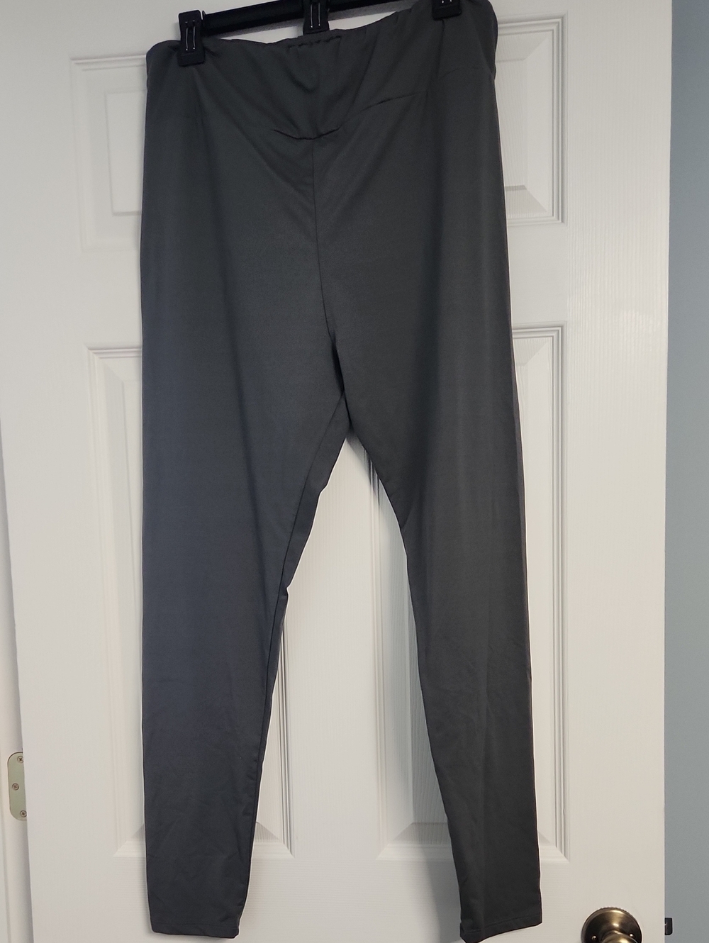 LuLaRoe Gray Solid Leggings